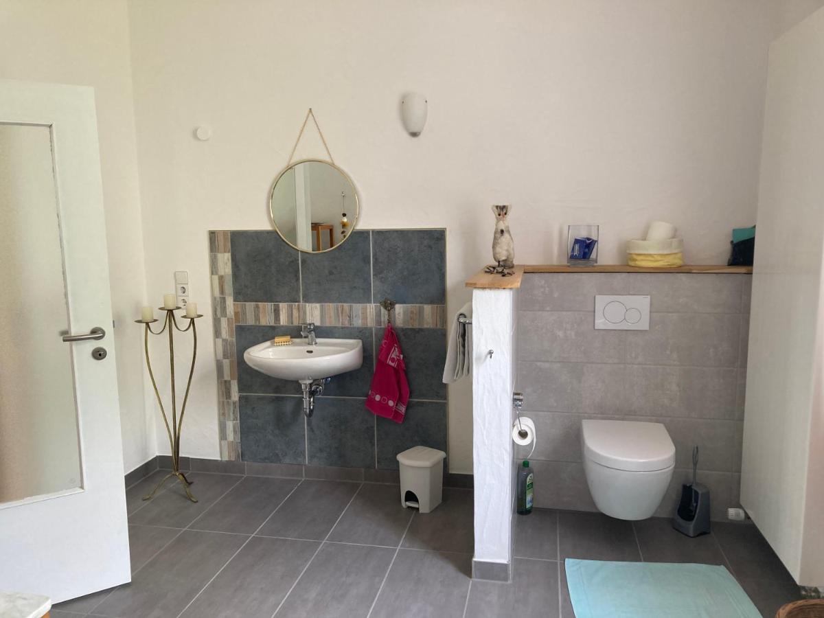 Gaestewohnung Mosbach モースバッハ エクステリア 写真